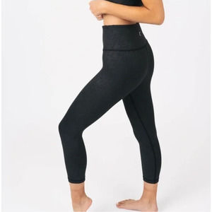 Zyia Active Light n Tight High Rise Black Paisley Crop Leggings Medium 8 /10
